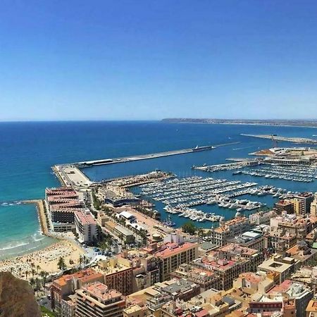 Atico Con Terraza En El Centro De Alicante Apartment Exterior photo